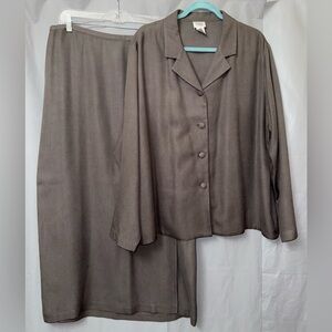 Eileen Fisher 100% silk blazer and skirt set Size 1X